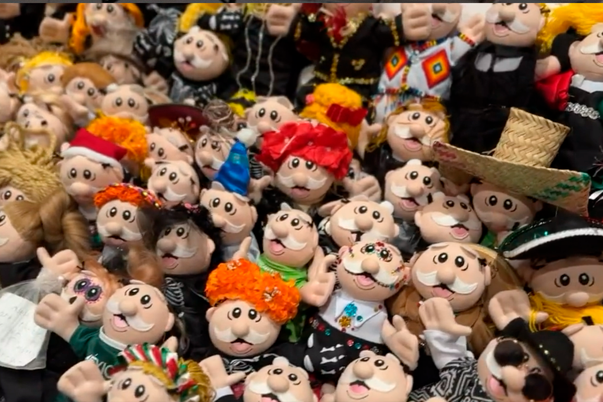 Adele presume su gran colección de Dr. Simi