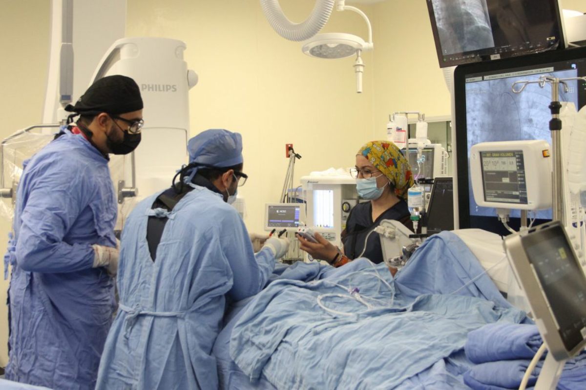IMSS Querétaro realiza primer implante de prótesis valvular aórtica