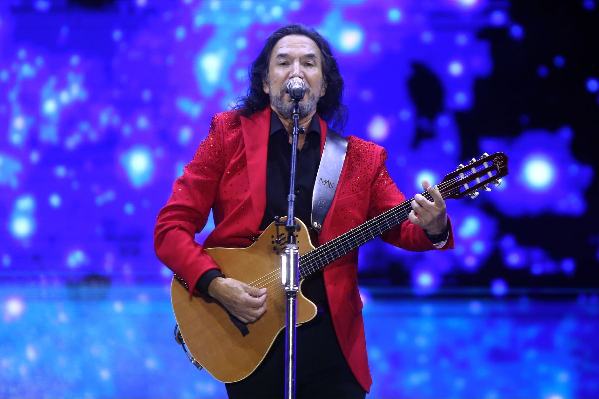 Marco Antonio Solís conquista Querétaro con lleno total en Estadio  Corregidora