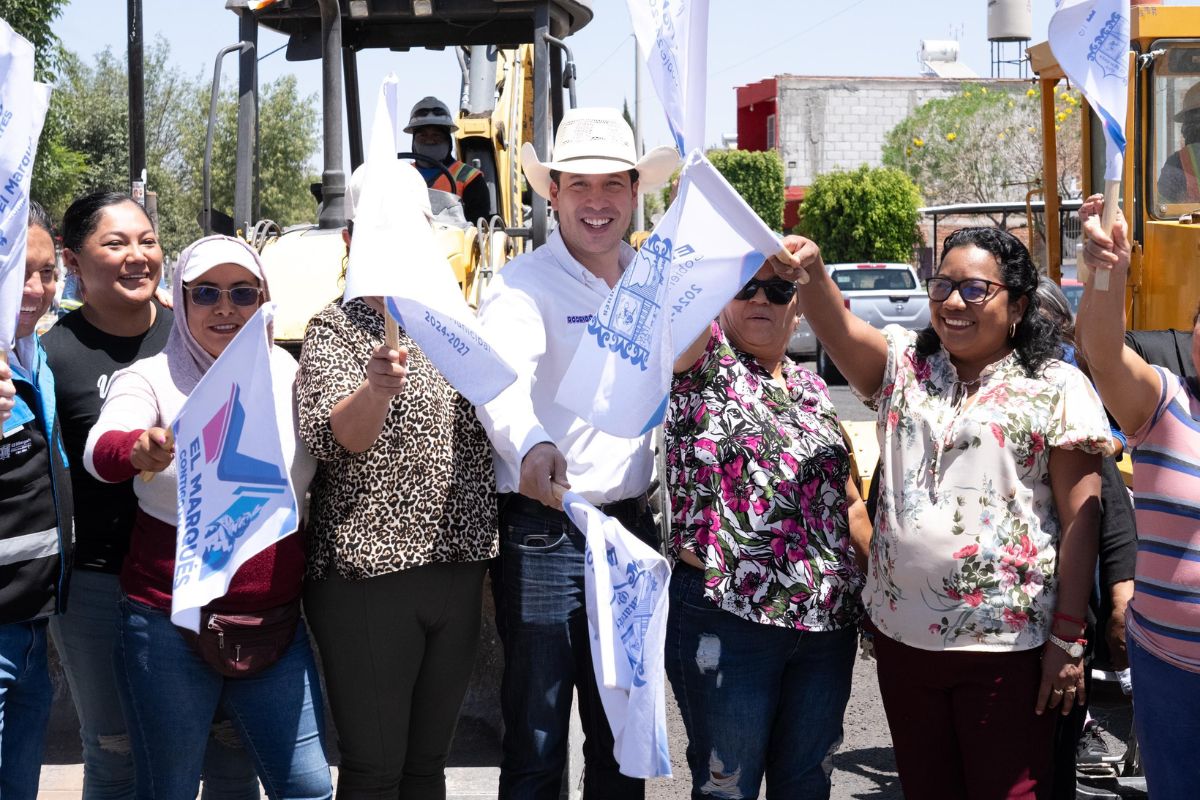 Rodrigo Monsalvo entrega obras de rehabilitación en comunidades de El ...