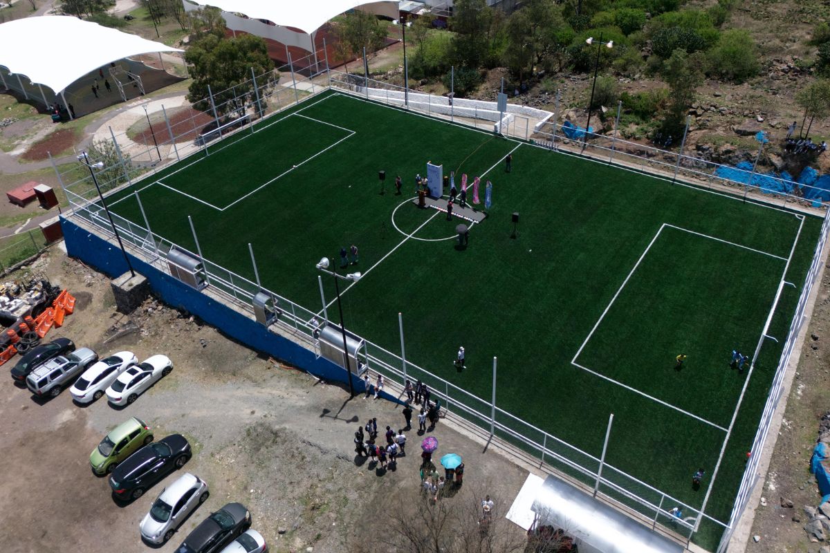 Rehabilitan cancha de futbol 7 en Los Héroes, El Marqués: beneficiará a ...