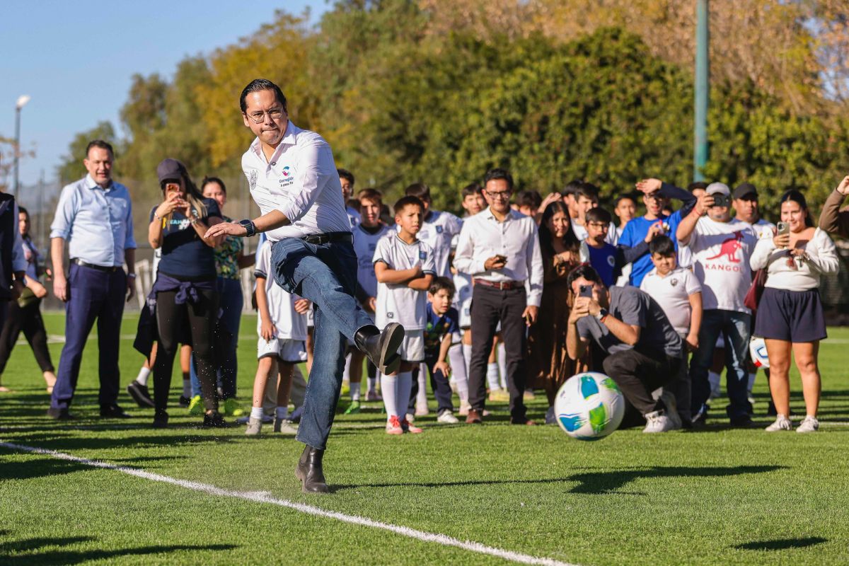 Entregan rehabilitación de cancha en la Unidad Deportiva El Pueblito en ...