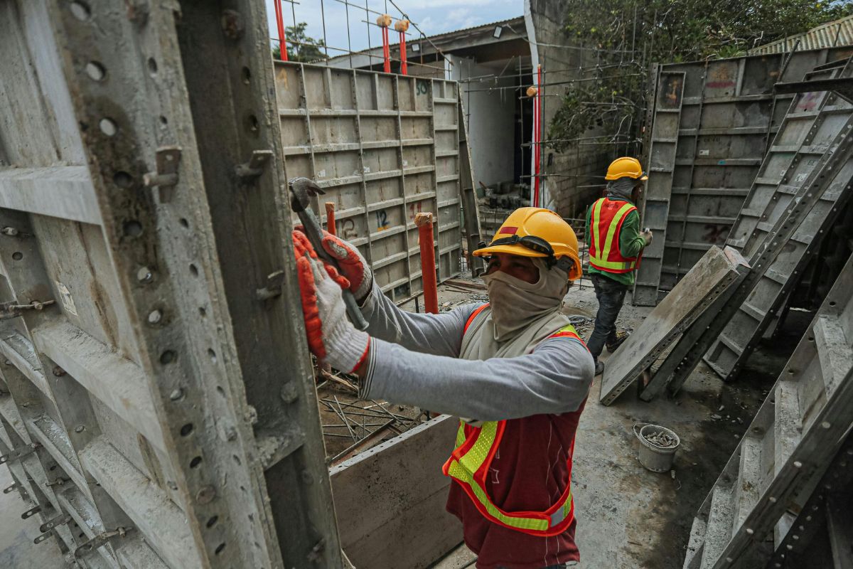 El 39% de los trabajadores en el estado no tienen prestaciones
